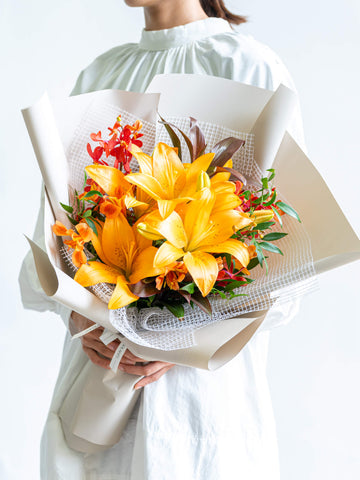 【11月の誕生花】ユリの花束L - オレンジ -