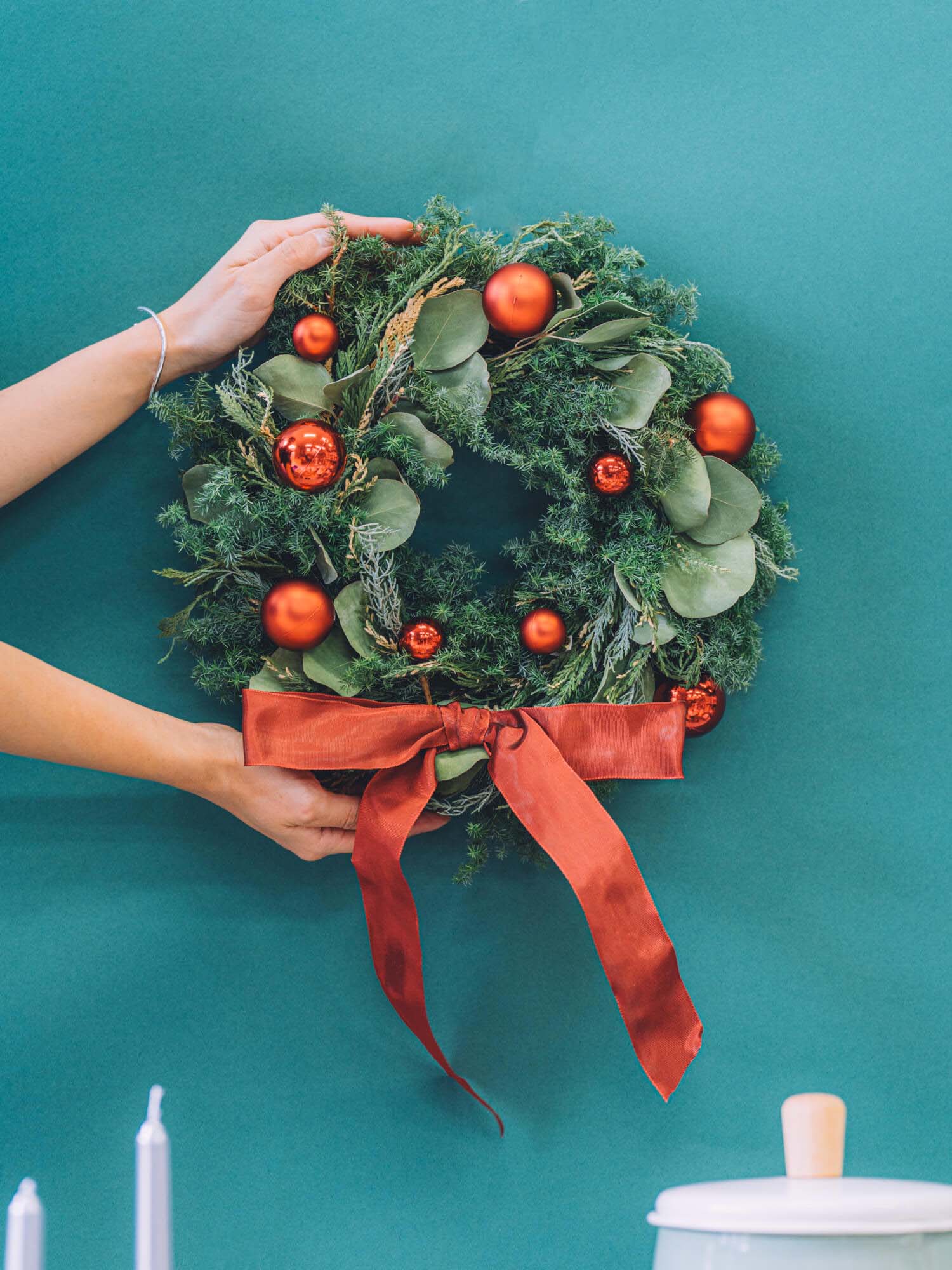 【クリスマス'24】ボール×リボンリース M - レッド -