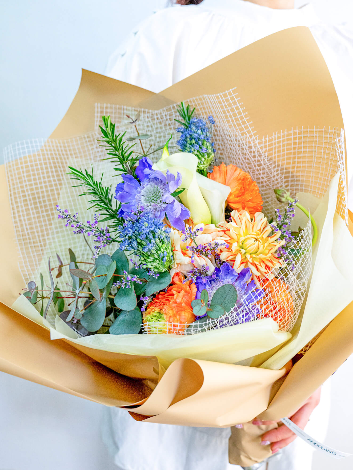 【店舗配送】セレブレーション花束 - Cool Color MIX -