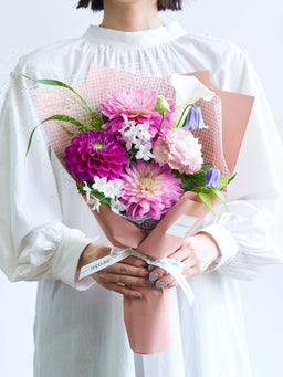 ダリアの花束M