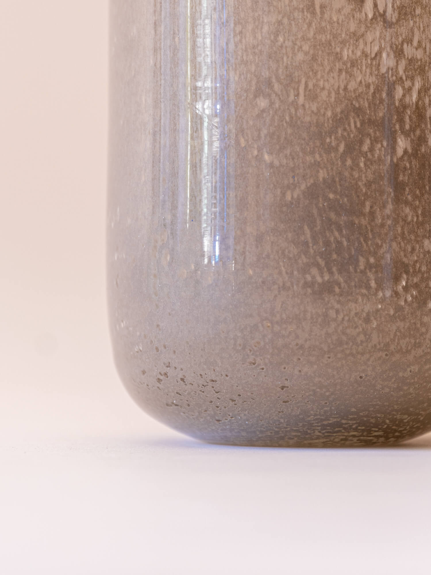 BROSTE COPENHAGEN Mouthblown Glass Vase Taupe - Kai -