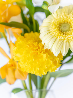 OSAJI ハンド美容液とおまかせブーケS イエローのセット