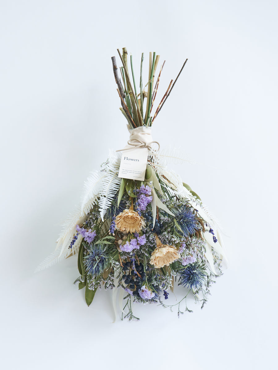ドライフラワー スワッグ・三角オブジェ | お花の通販 AND PLANTS