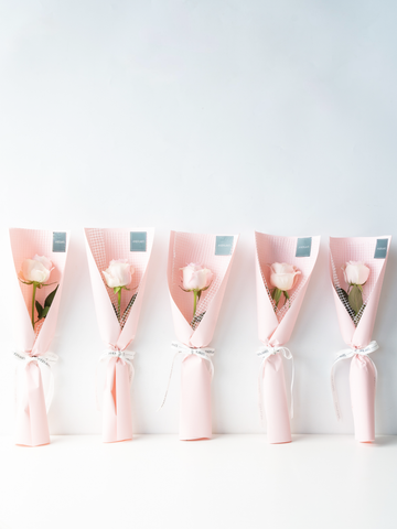 【送別・お祝いなどに】生花1輪ラッピング - Rose × Pink 5束セット -