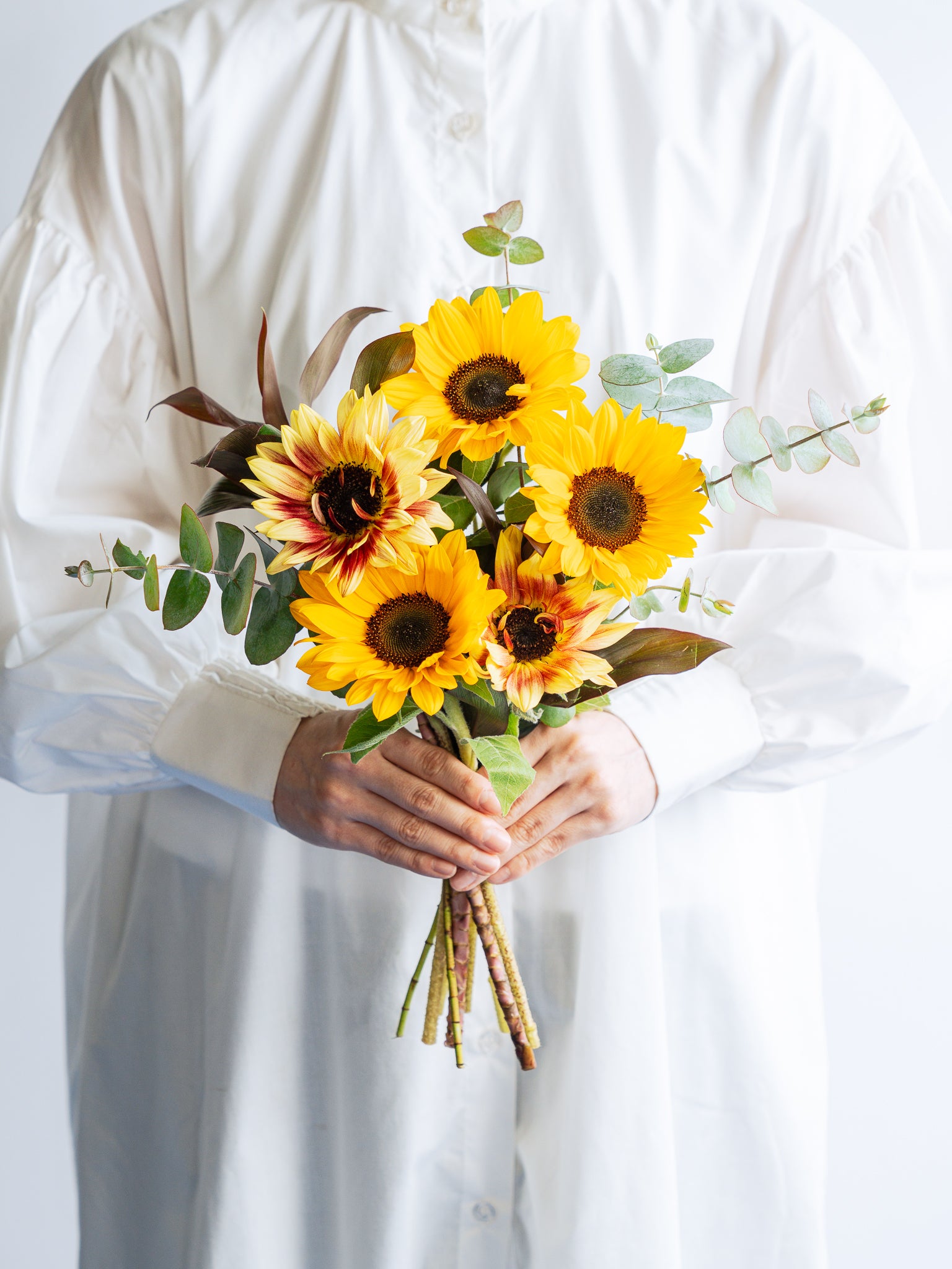 生命の花束4枚セット 父の日】神戸紅茶「生紅茶 4種詰め合わせ」とひまわりの花束のセット