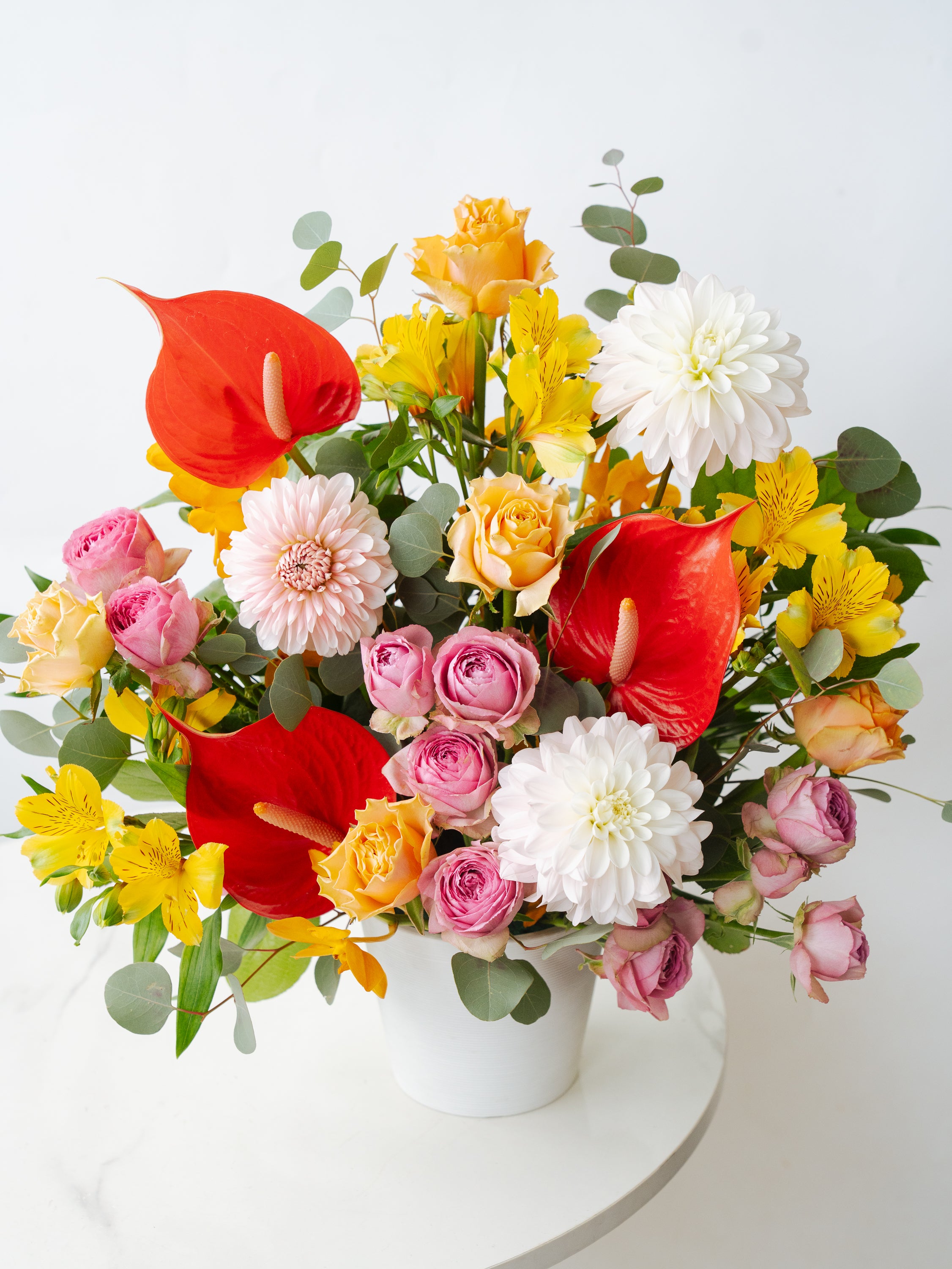 季節のおまかせ生花アレンジ XL - ミックス - | お花の通販AND FLOWER