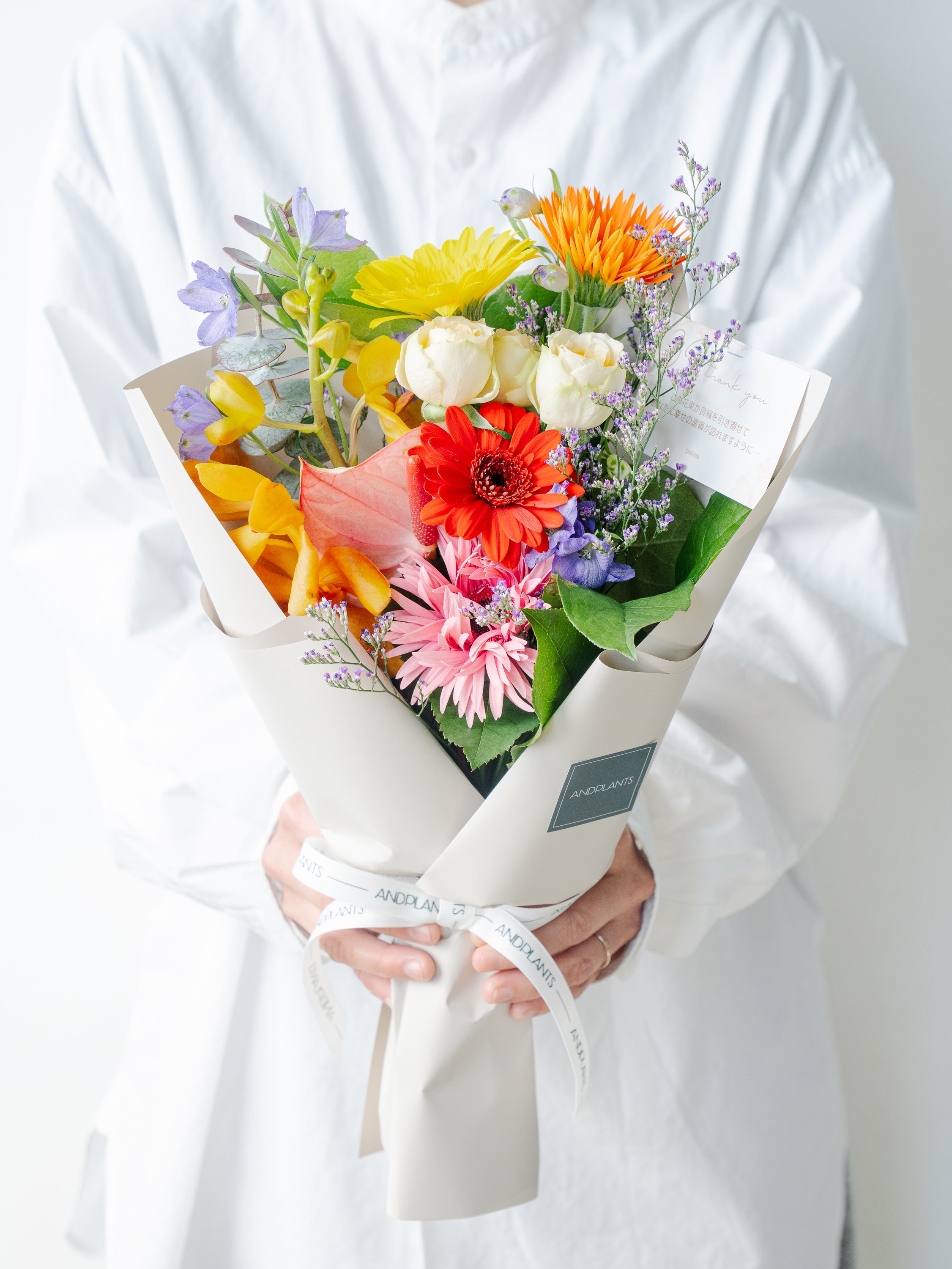 琉球風水志シウマさん監修】結びの花束 | お花の通販AND PLANTS