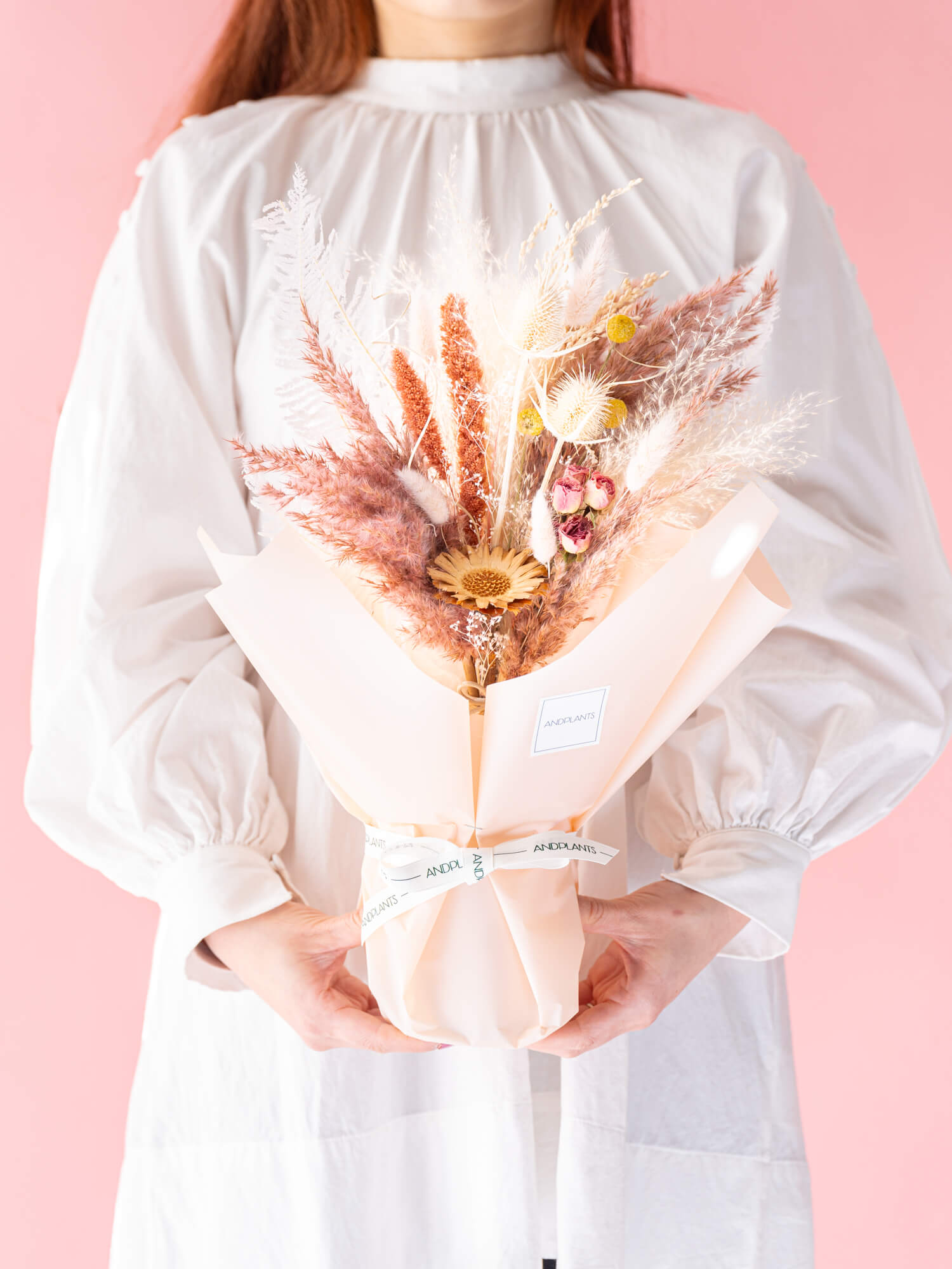 【スプリングシリーズ'24】コーラルピンクのドライフラワー花瓶アレンジ