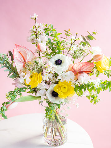 【スプリング】アネモネとチューリップの春色の生花の花束 L