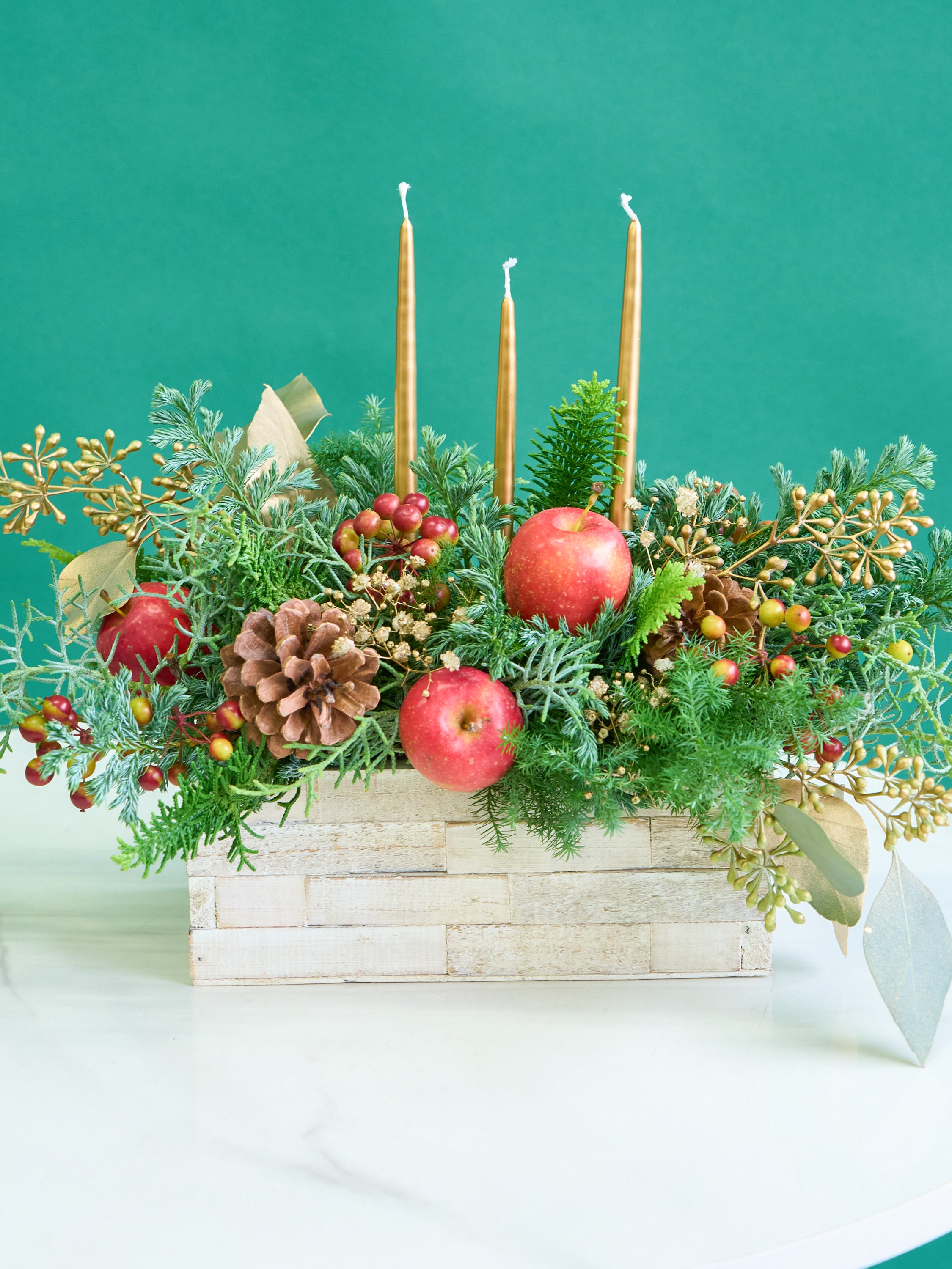 クリスマス'25】森のキャンドルアレンジメント L | お花の通販AND