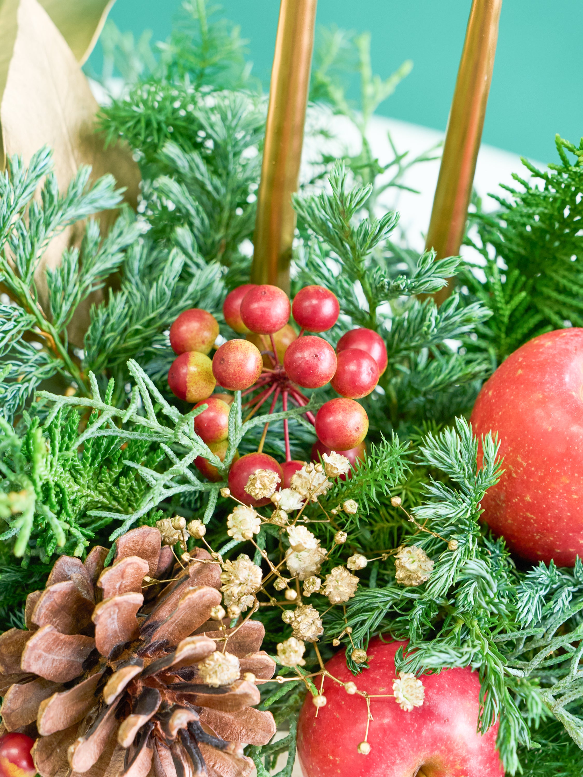 クリスマス'25】森のキャンドルアレンジメント L | お花の通販AND