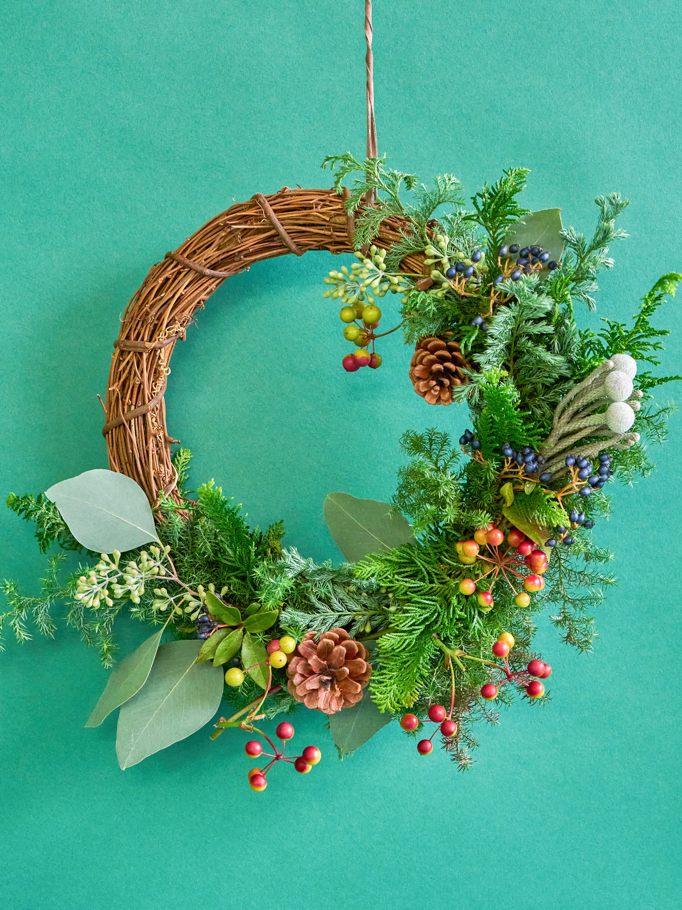 クリスマス】ドライになる生花のリース L | お花の通販AND PLANTS