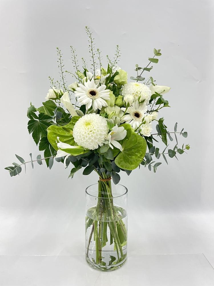 フローリストにおまかせ 季節の花束 L - グリーン&ホワイト -