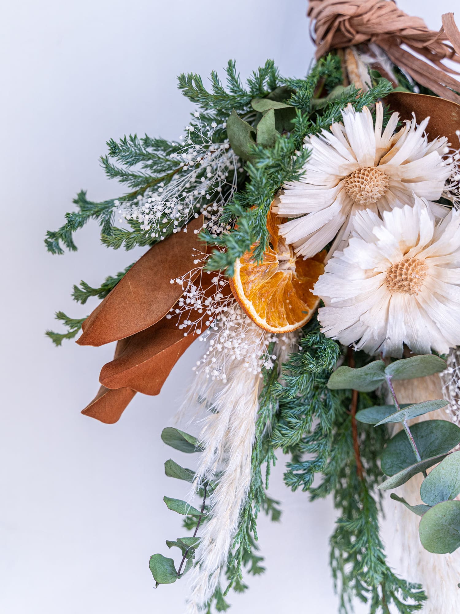 クリスマス'25】マグノリアリーフとパンパスのドライフラワースワッグ